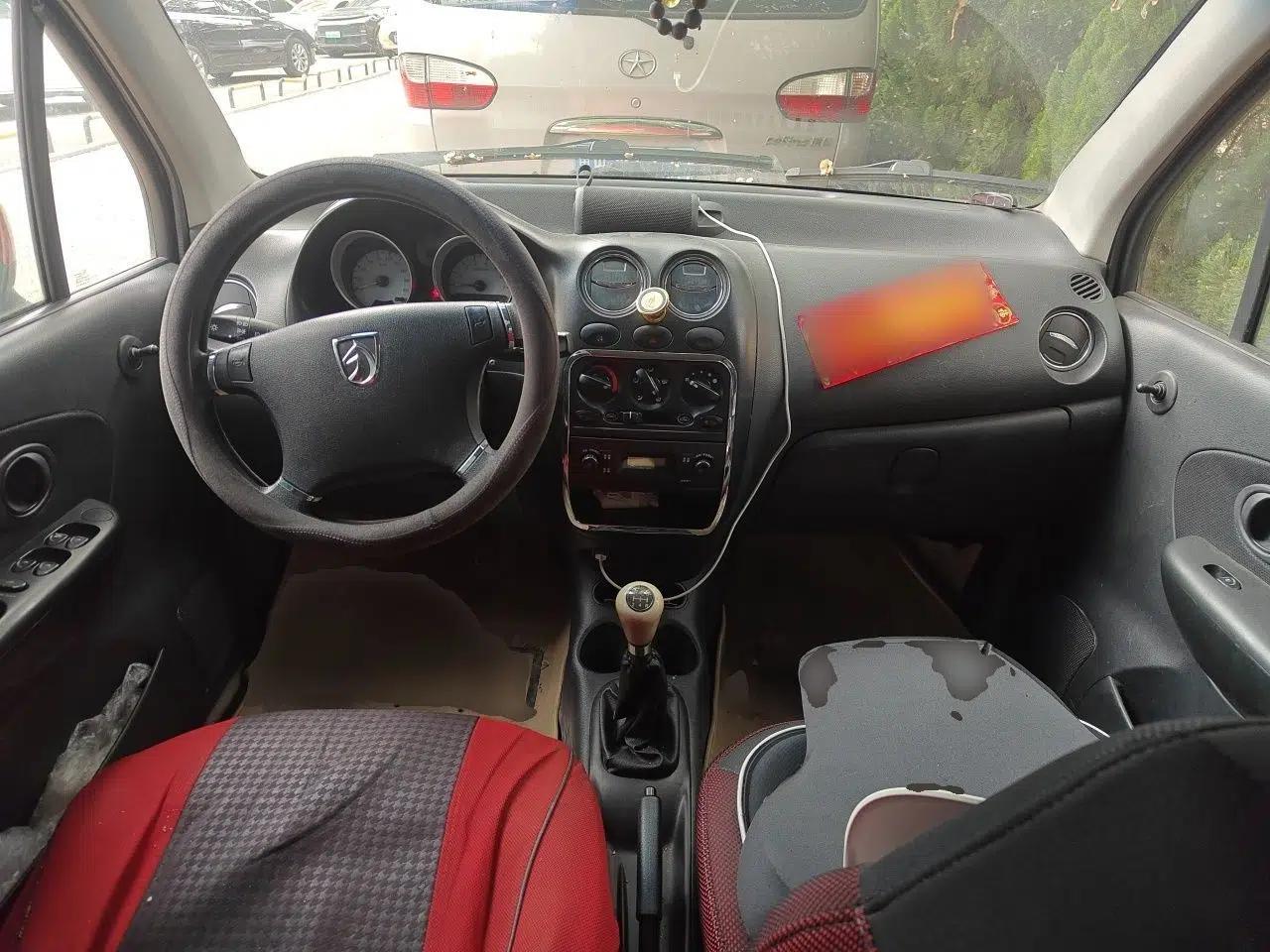 Baojun Lechi 2012 Revised Version 1.2L Manual Sporty Fashion Edition — миниатюра 10