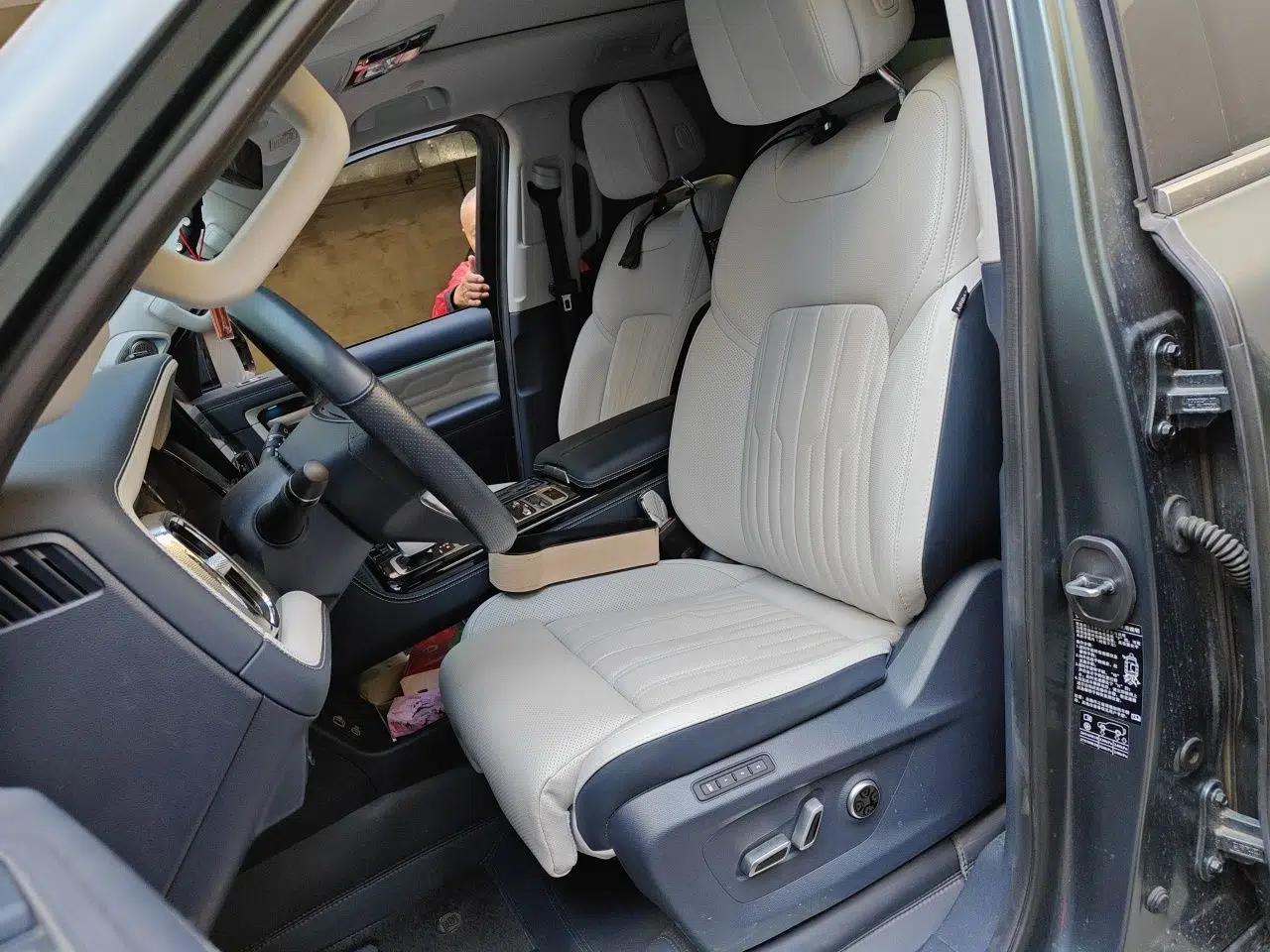 BAIC Off-Road BJ60 2022 2.0T Version 11 Five Seats — миниатюра 16