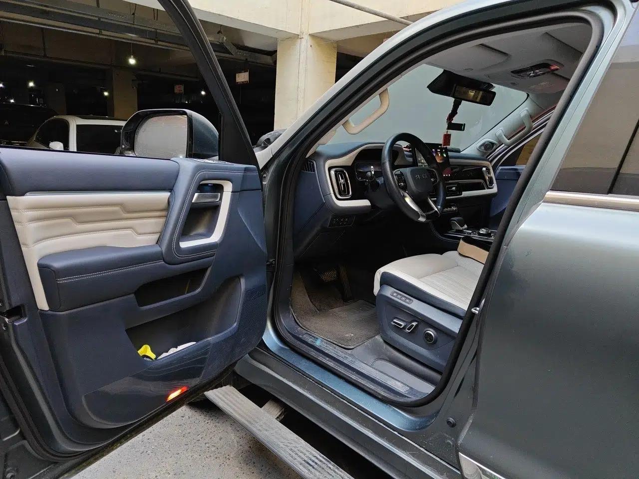 BAIC Off-Road BJ60 2022 2.0T Version 11 Five Seats — миниатюра 17