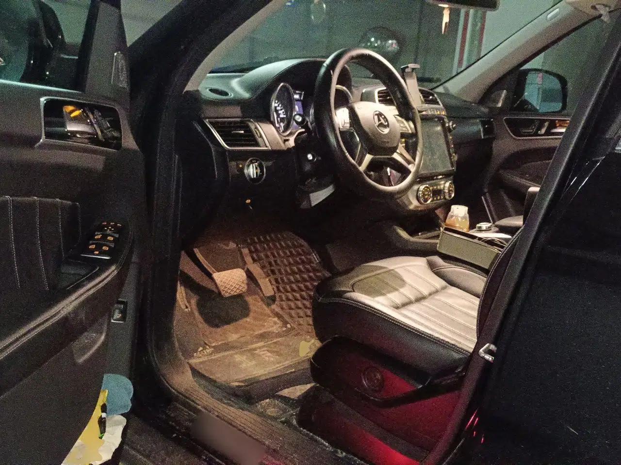 BAIC Off-Road BJ90 2016 3.0T Government Edition — миниатюра 17