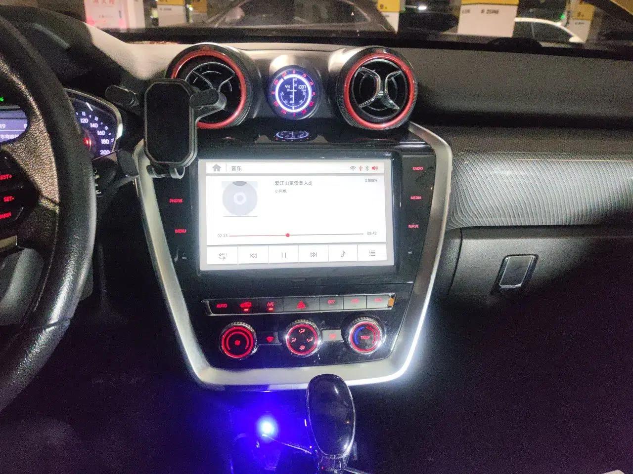 BAIC Off-Road BJ20 2016 1.5T CVT Prestige Edition — миниатюра 14