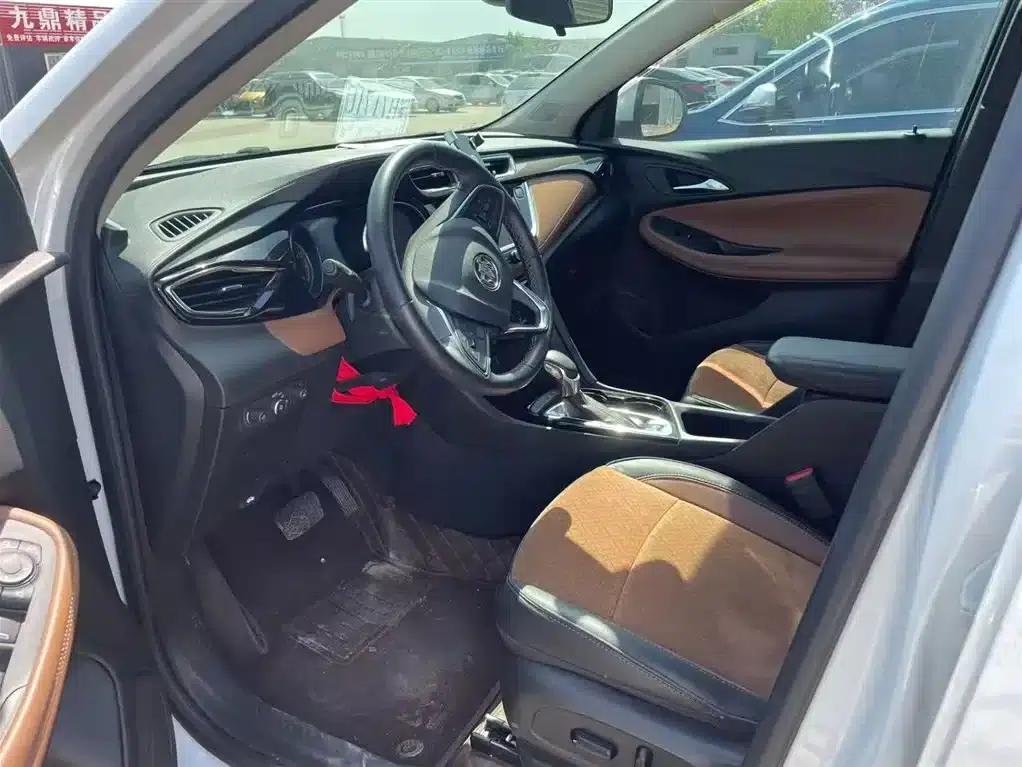 Encore GX 2022 332T CVT 2WD Luxury — миниатюра 2