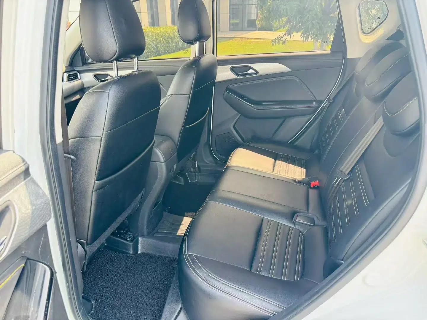BAIC Beijing X3 2019 1.5T CVT Glory Edition — миниатюра 21