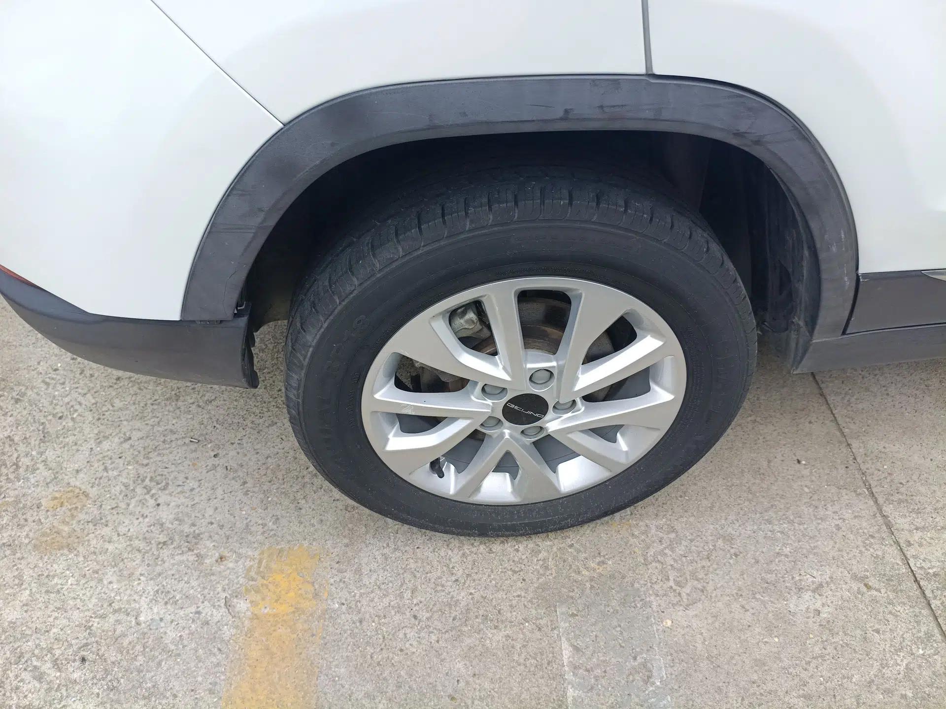 BAIC Beijing X3 2019 1.5T CVT Glory Edition — миниатюра 10
