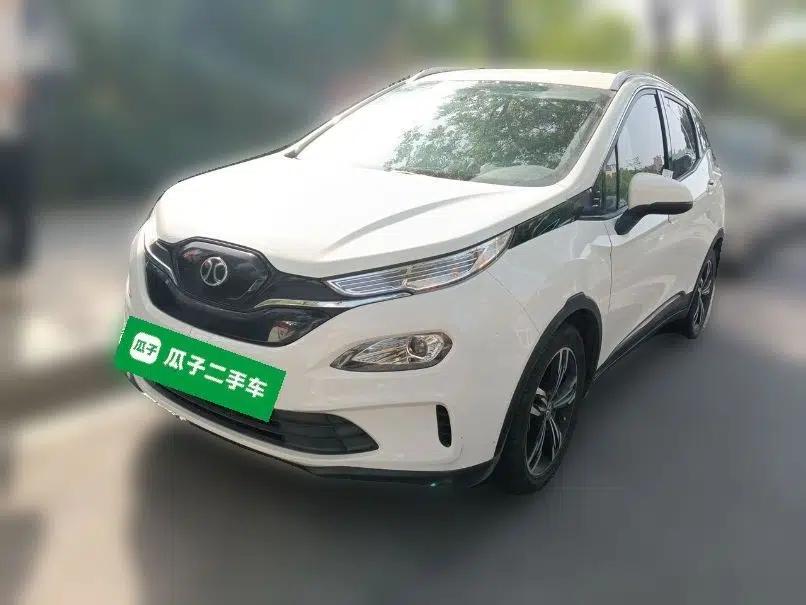 BAIC Beijing EX3 2019 R600 Strong Wind Edition — миниатюра 1