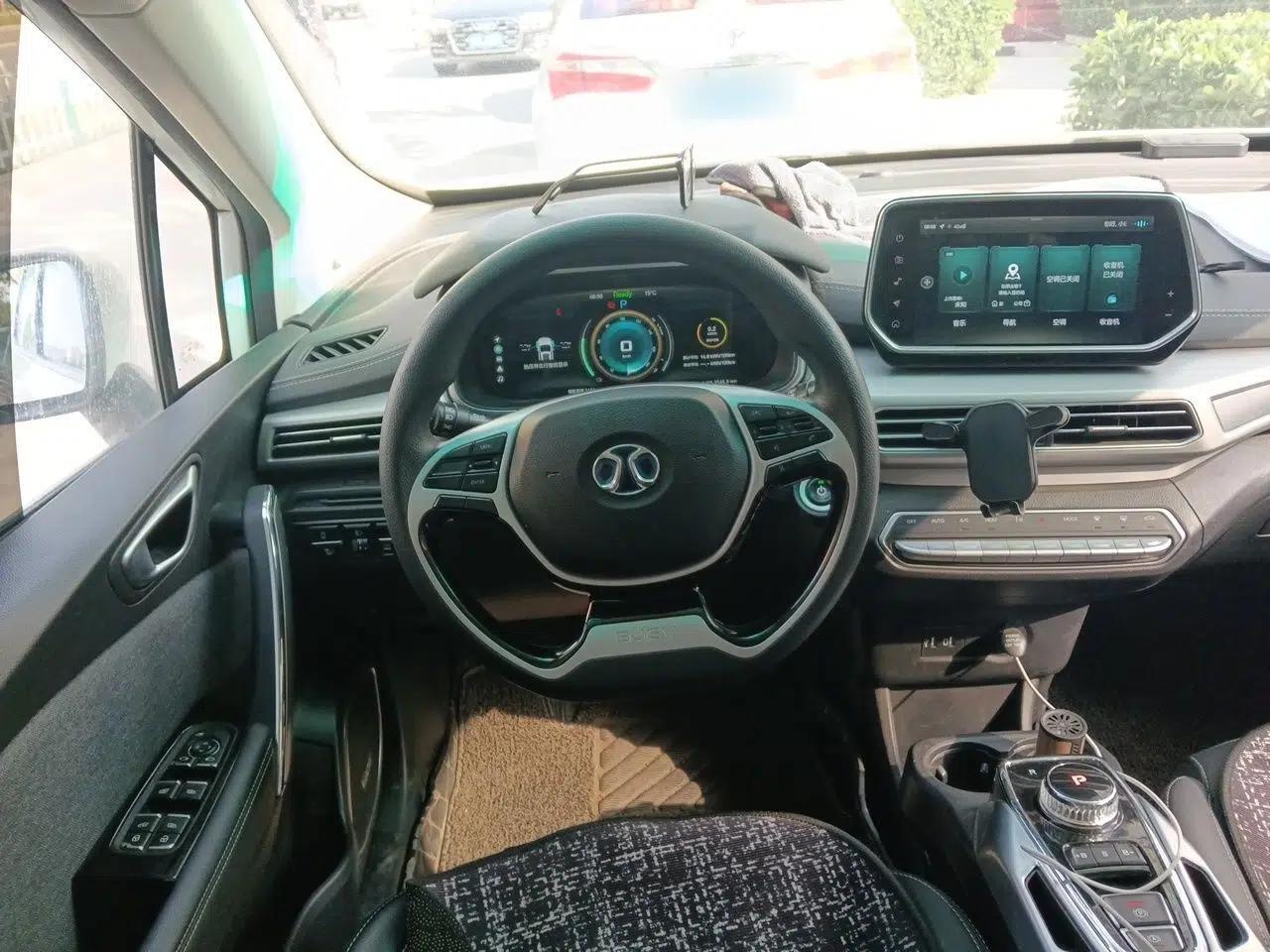 BAIC Beijing EX3 2019 R600 Strong Wind Edition — миниатюра 11