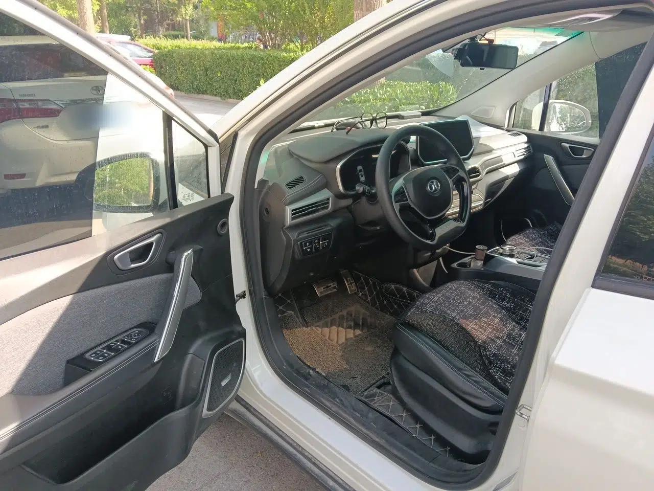 BAIC Beijing EX3 2019 R600 Strong Wind Edition — миниатюра 17