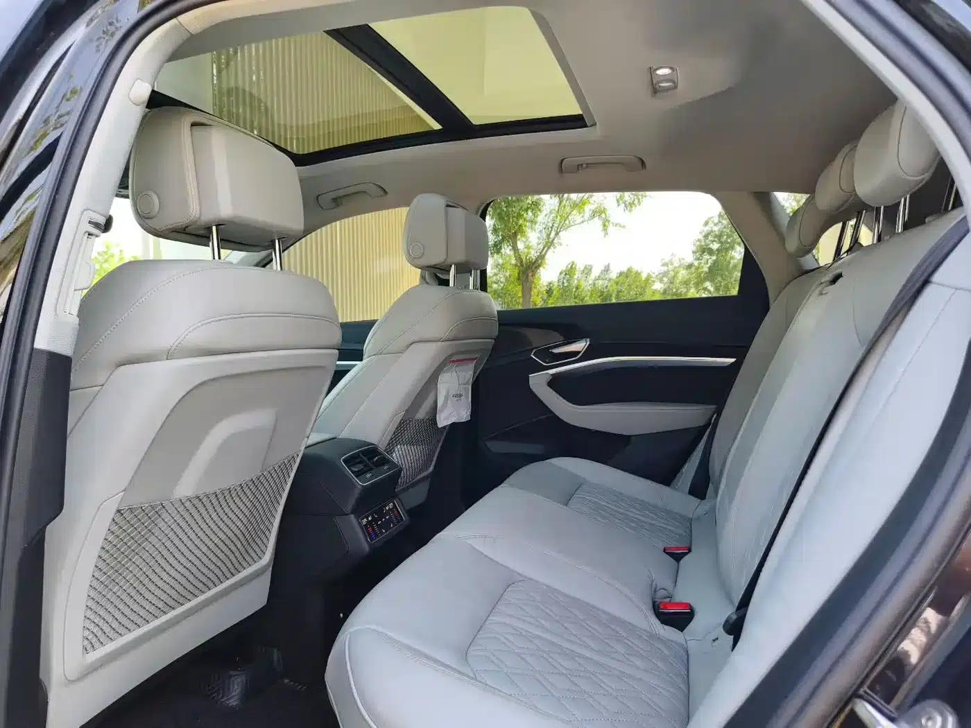 Audi e-tron 2021 50 quattro Premium — миниатюра 6