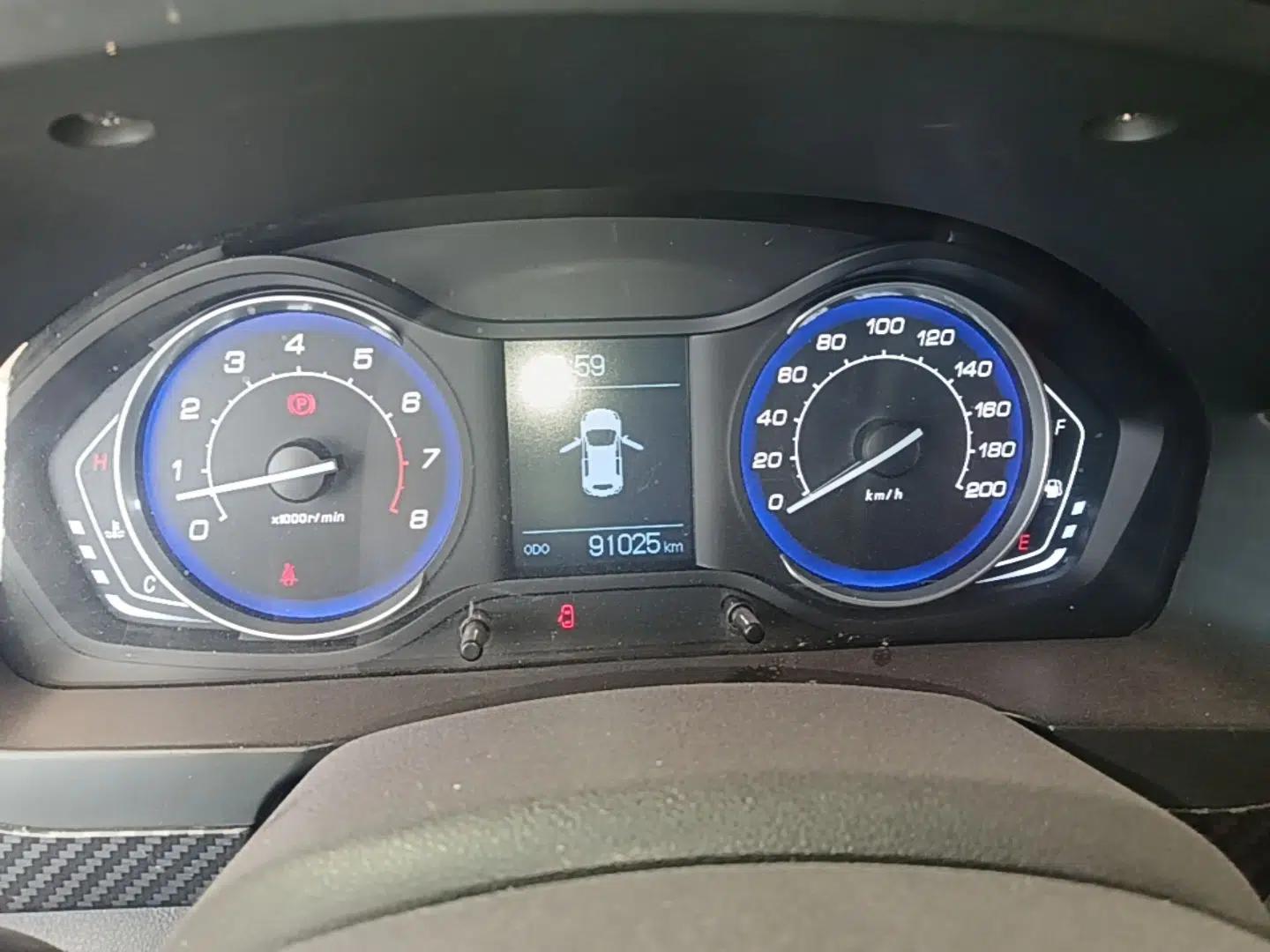 BAIC Senova X25 2015 1.5L Manual Elite Edition — миниатюра 15