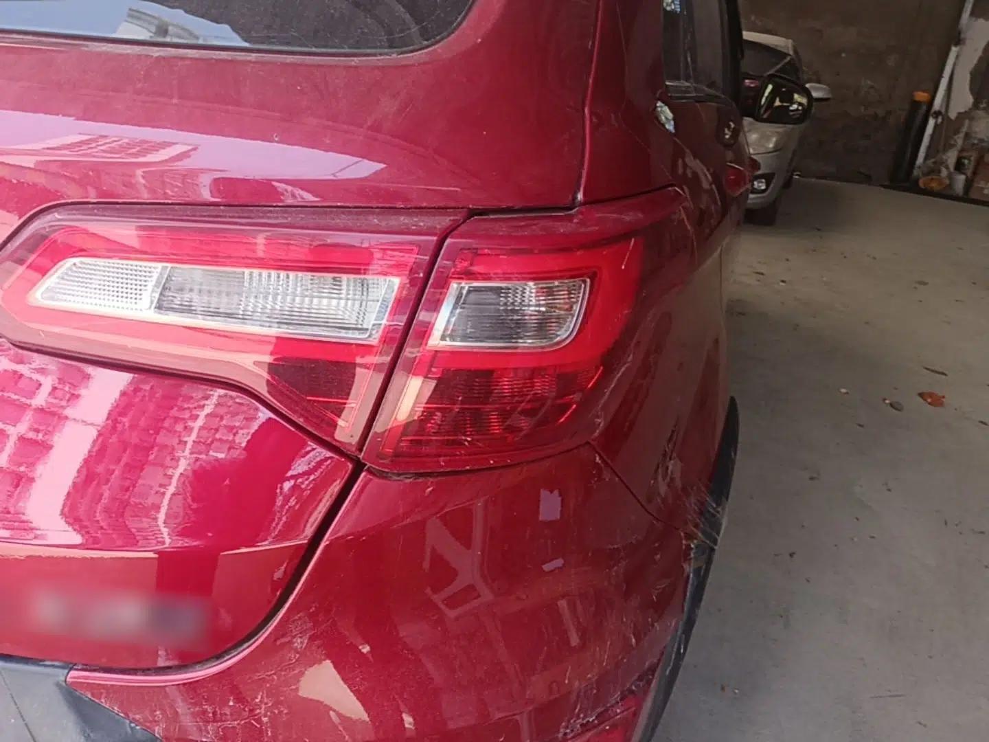 BAIC Senova X25 2015 1.5L Manual Elite Edition — миниатюра 7