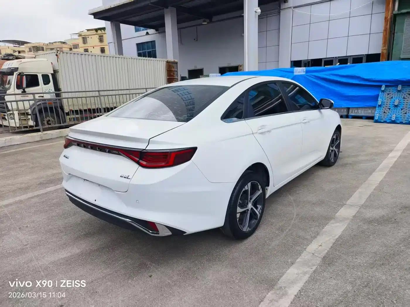Geely Emgrand L 2022 1.4T CVT Flagship Edition — миниатюра 9