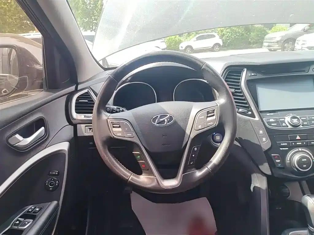 Geely Grand Hyatt 2013 3.0L 7-seater 4WD Luxury Edition — миниатюра 11