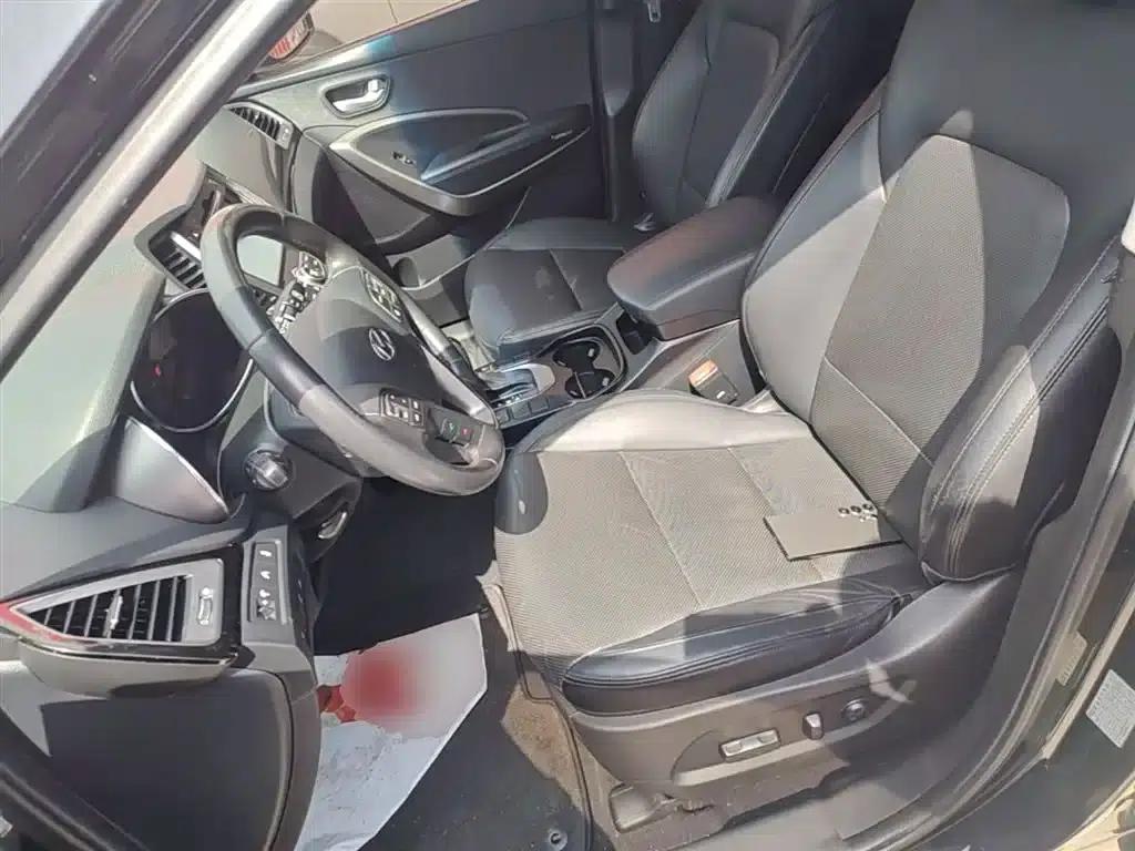 Geely Grand Hyatt 2013 3.0L 7-seater 4WD Luxury Edition — миниатюра 15