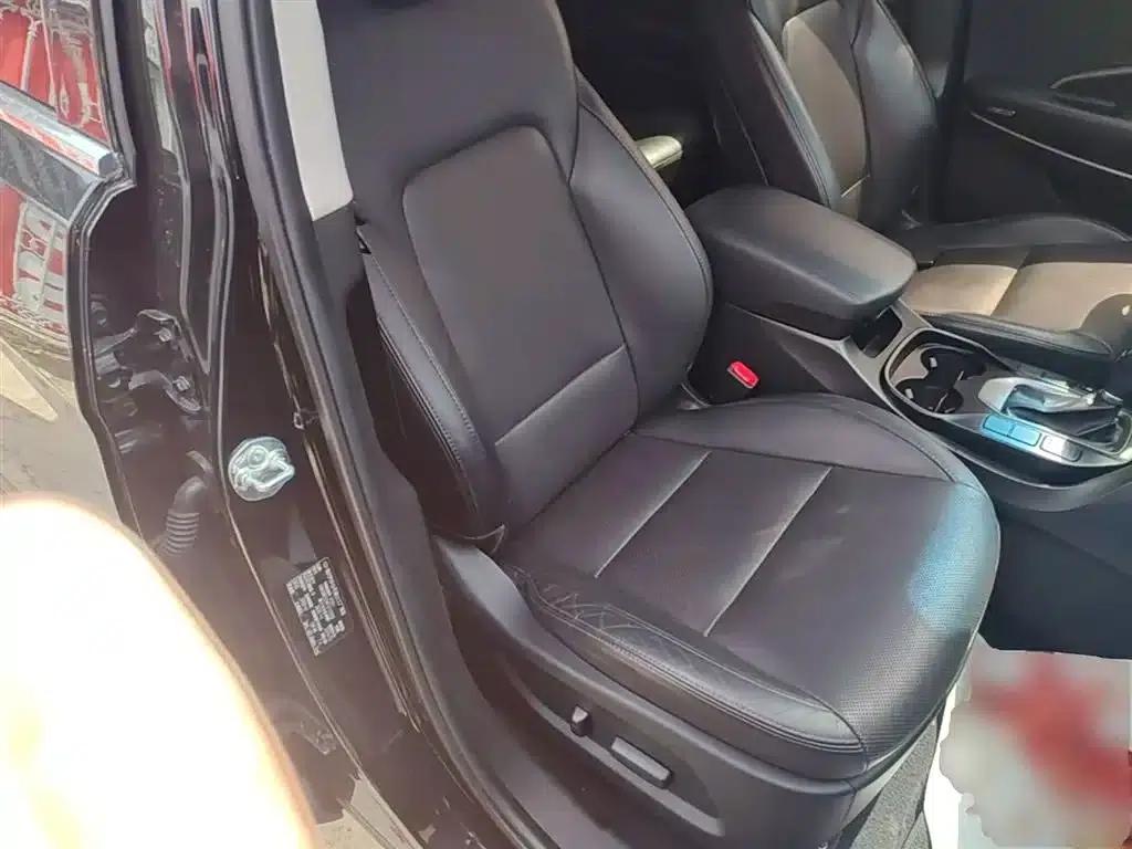 Geely Grand Hyatt 2013 3.0L 7-seater 4WD Luxury Edition — миниатюра 25