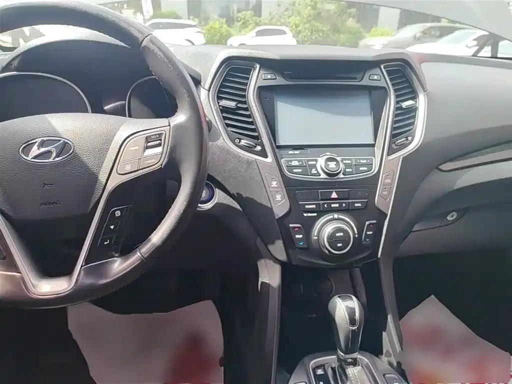 Geely Grand Hyatt 2013 3.0L 7-seater 4WD Luxury Edition — миниатюра 10