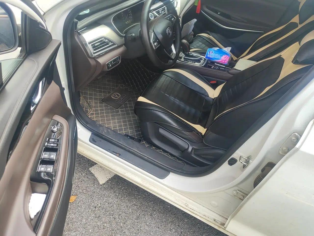 CHANGAN Raeton CC 2018 1.5T Automatic Elegant Starry Edition China V Standard — миниатюра 17