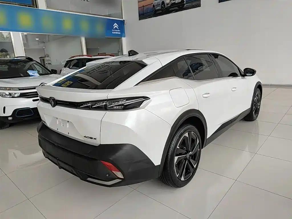 Peugeot 408X 2023 Charm Edition — миниатюра 7