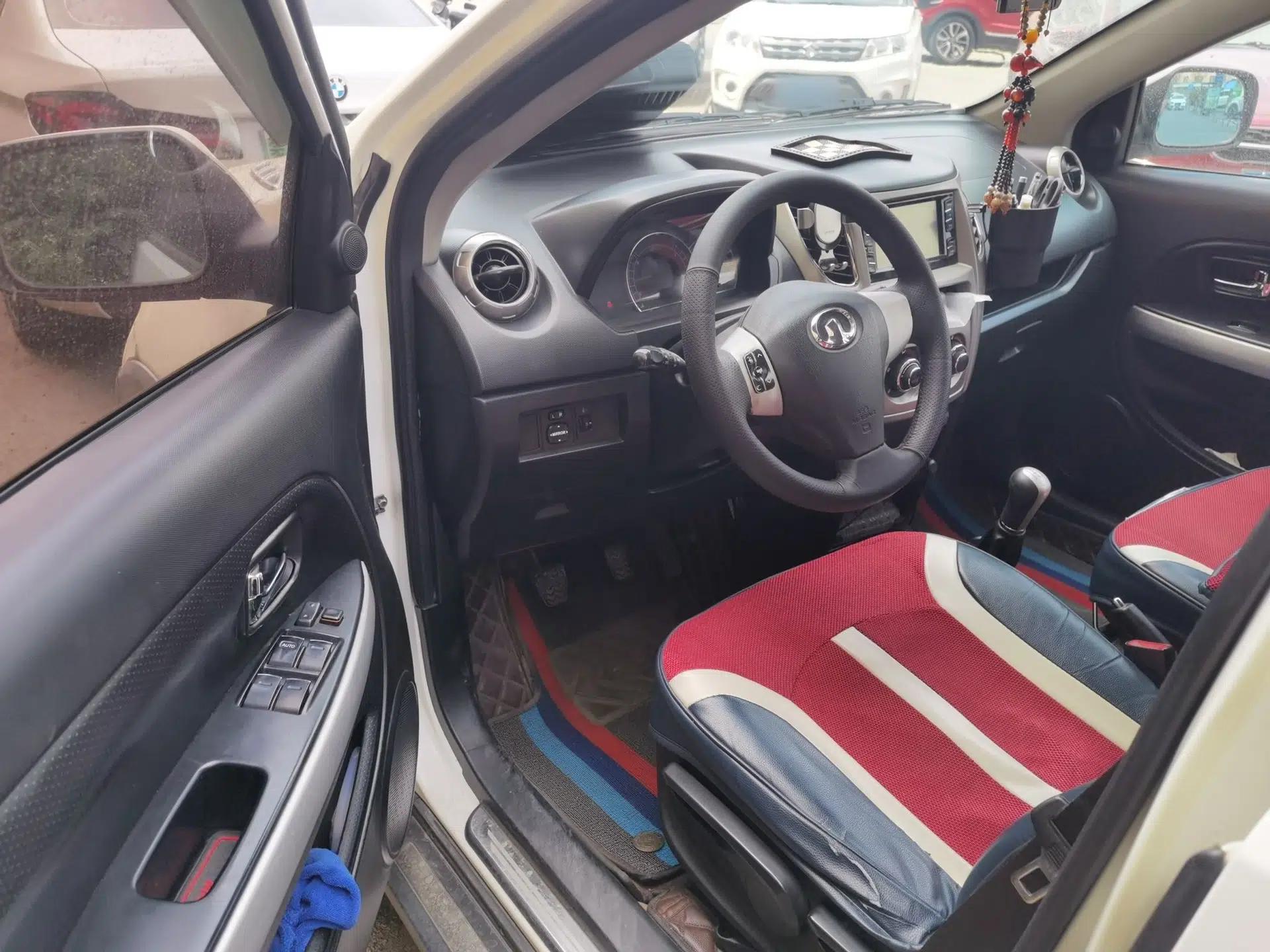 Great Wall M4 2012 1.5L Manual Luxury Version — миниатюра 17