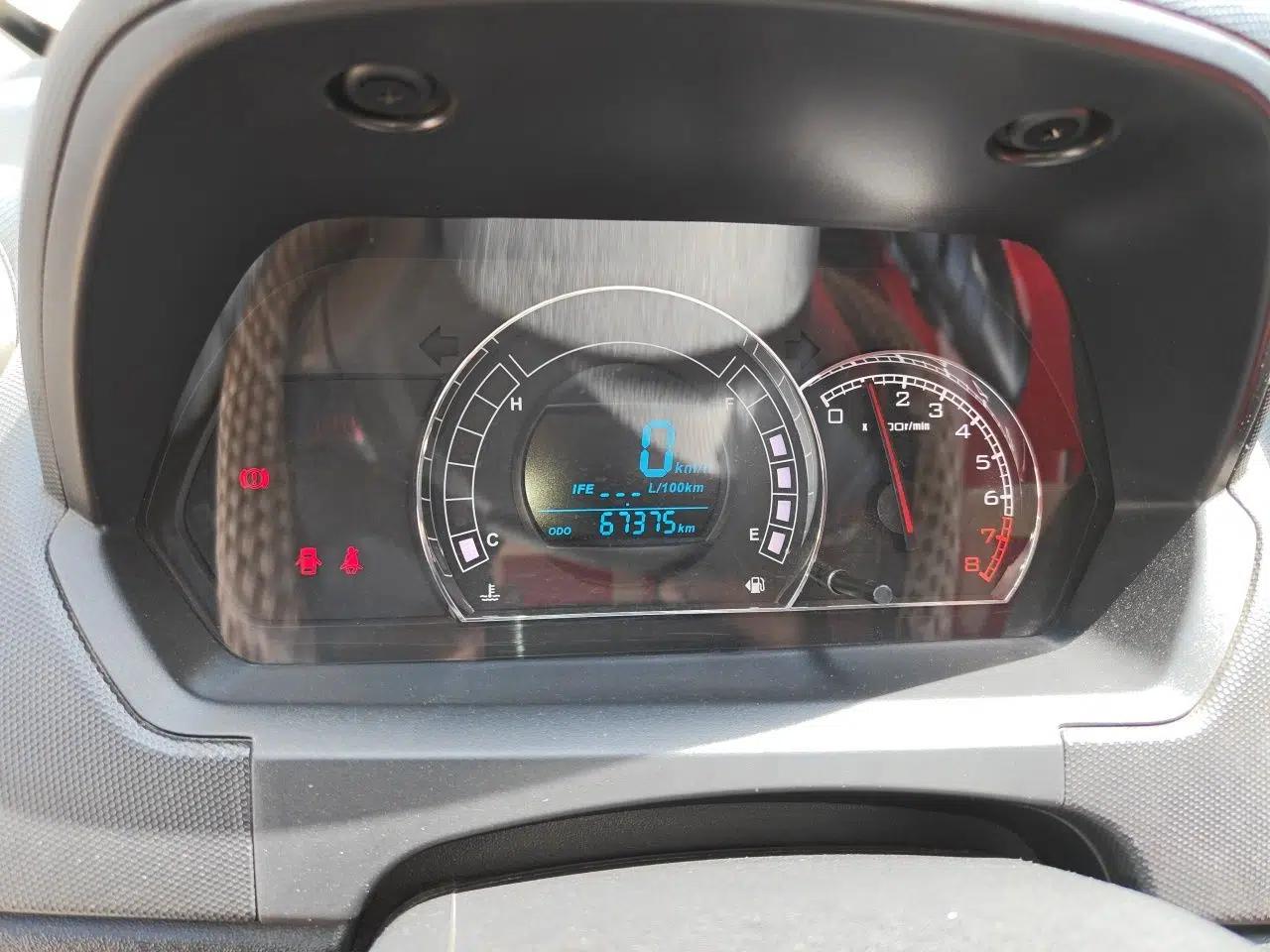 Great Wall M4 2014 1.5L Manual Comfort Model — миниатюра 12