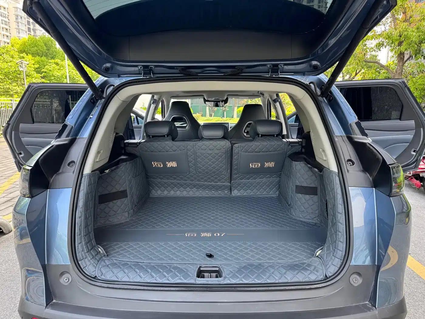 Hiace 07 DM-i 2025 Model 150 Navigator+ Edition — миниатюра 19