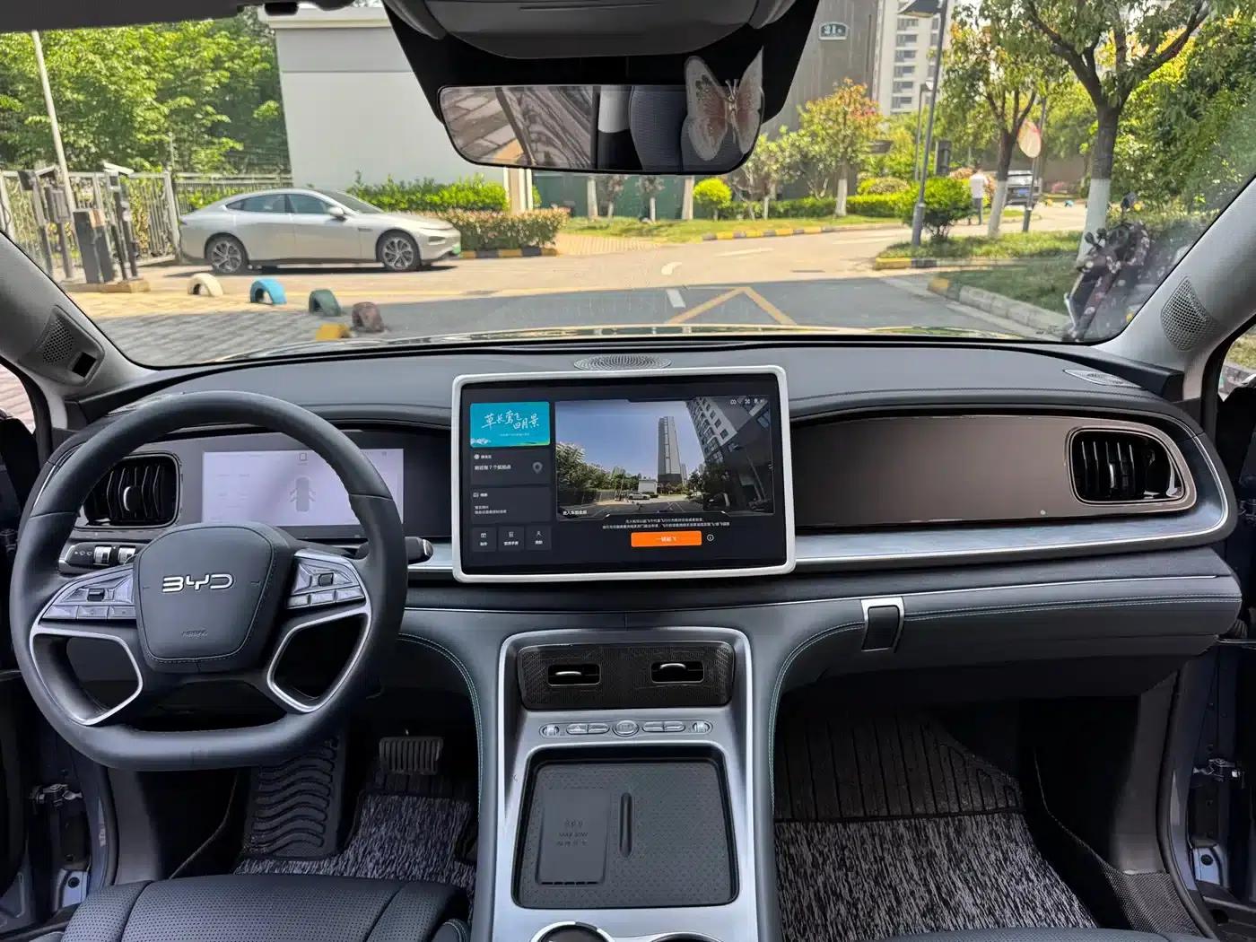 Hiace 07 DM-i 2025 Model 150 Navigator+ Edition — миниатюра 9