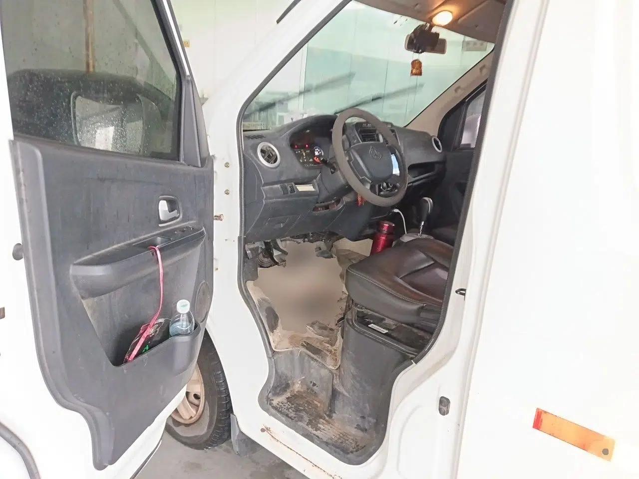 CHANGAN KAICHENG Ruixing EM60 2022 Pure Electric Van 4498 mm Long Flat Roof with Rear-Hinged Doors 2 Seats 60 kW 41.86 kWh — миниатюра 17
