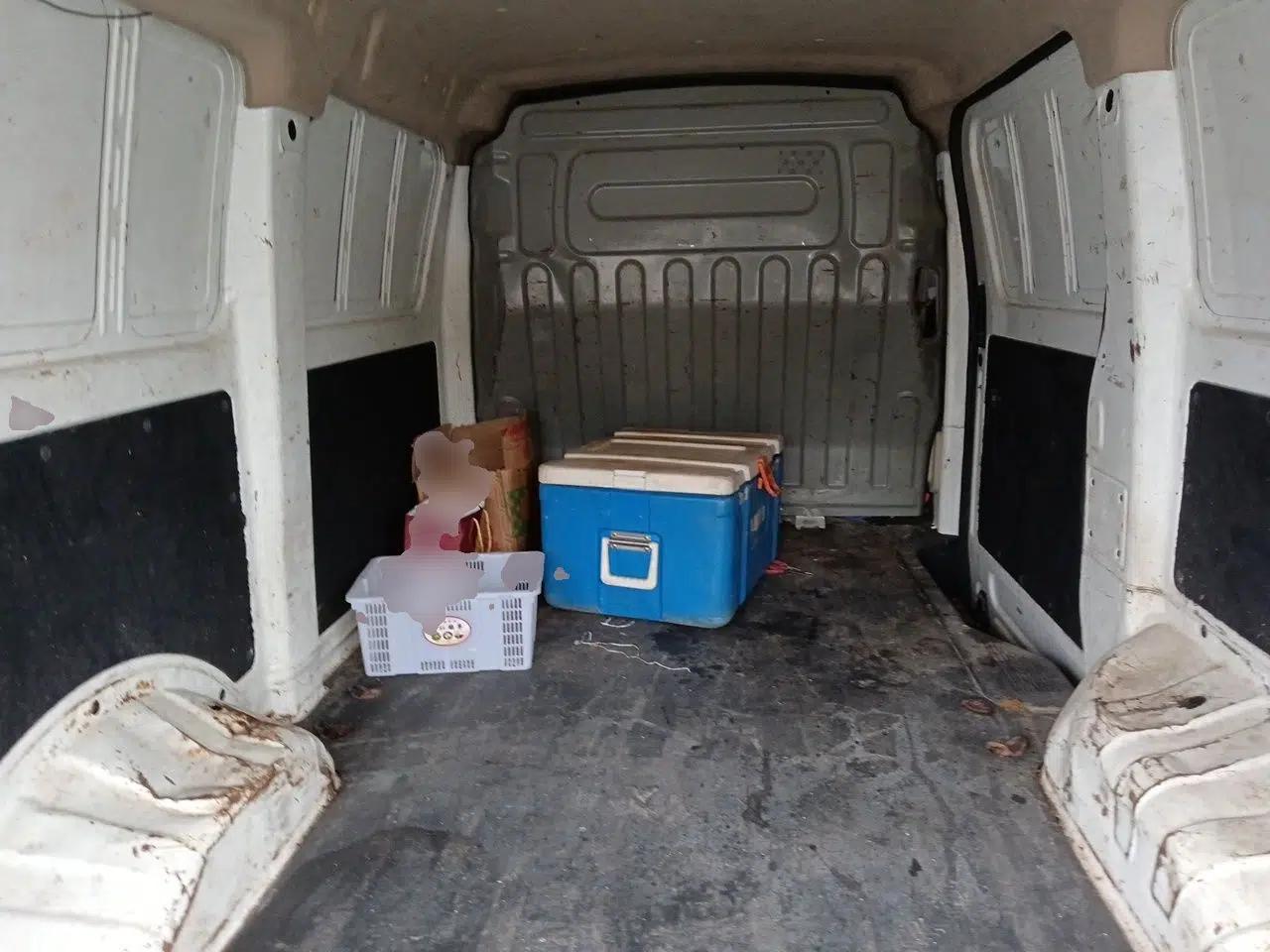 CHANGAN KAICHENG Ruixing EM60 2022 Pure Electric Van 4498 mm Long Flat Roof with Rear-Hinged Doors 2 Seats 60 kW 41.86 kWh — миниатюра 18