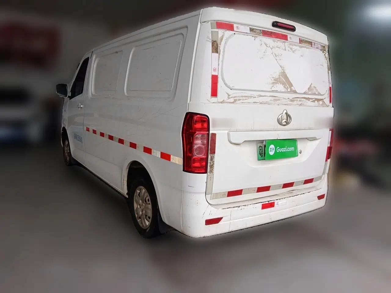 CHANGAN KAICHENG Ruixing EM60 2022 Pure Electric Van 4498 mm Long Flat Roof with Rear-Hinged Doors 2 Seats 60 kW 41.86 kWh — миниатюра 4