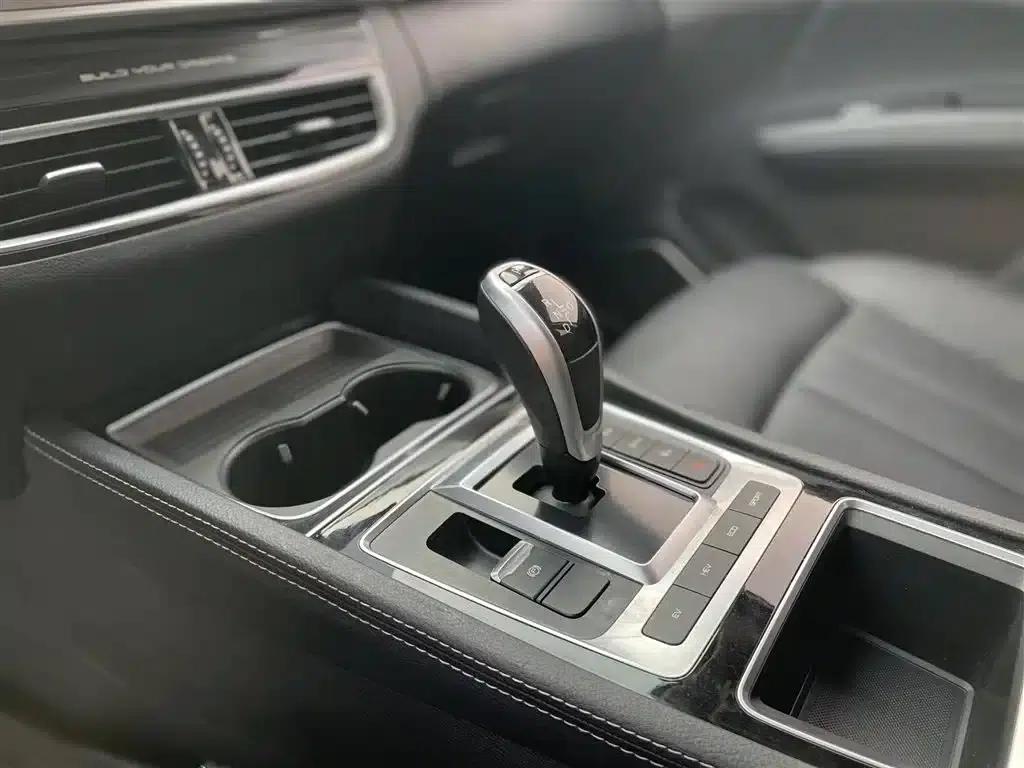Song MAX New Energy 2019 DM 1.5T Intelligent Connected Advanced 6-seater National V Emission Standard — миниатюра 11