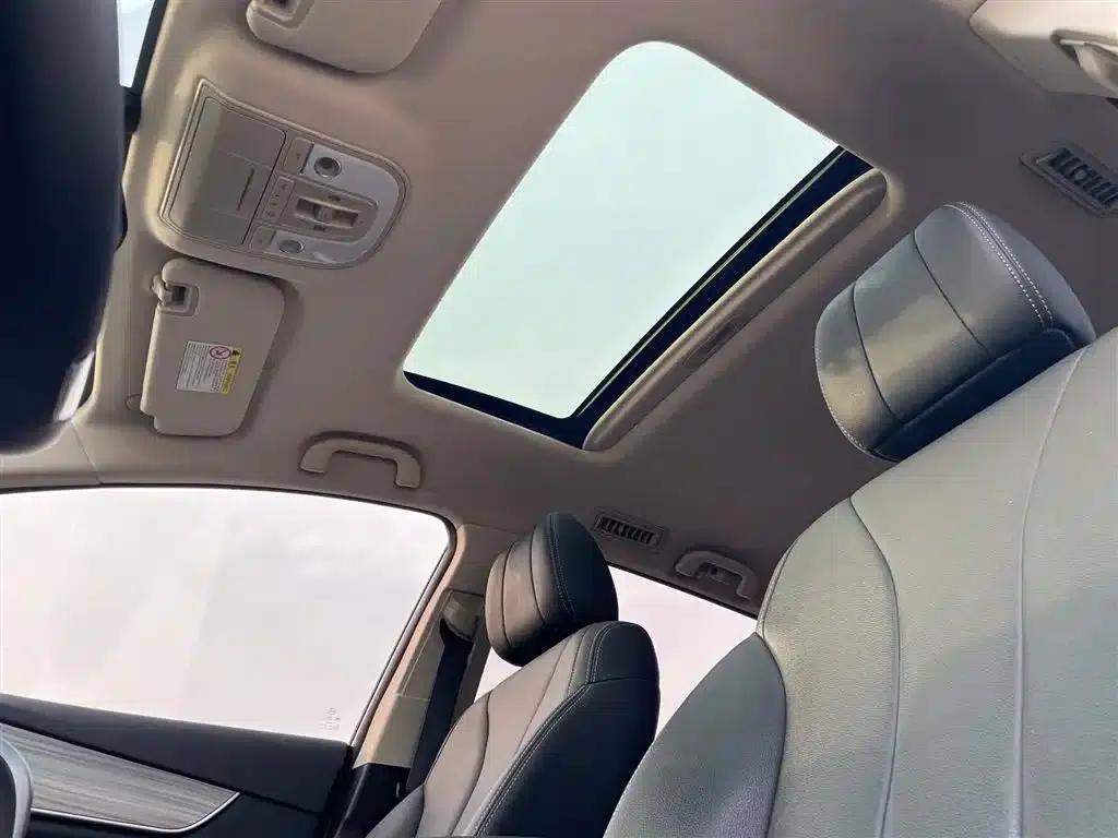 Song MAX New Energy 2019 DM 1.5T Intelligent Connected Advanced 6-seater National V Emission Standard — миниатюра 13
