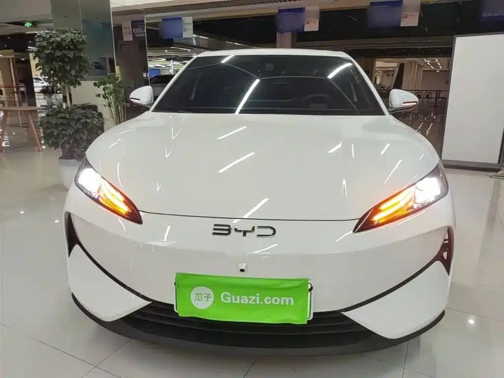 BYD e7 2025 520 Smart Edition — миниатюра 3