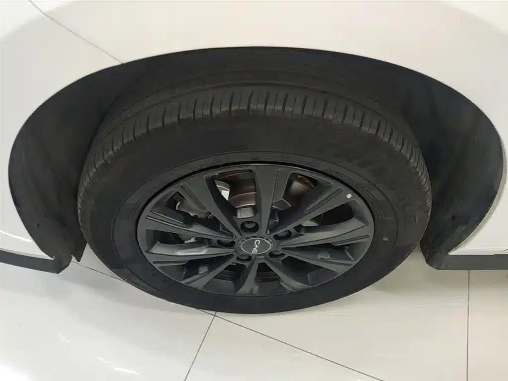 BYD e7 2025 520 Smart Edition — миниатюра 23