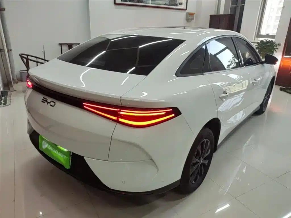 BYD e7 2025 520 Smart Edition — миниатюра 7