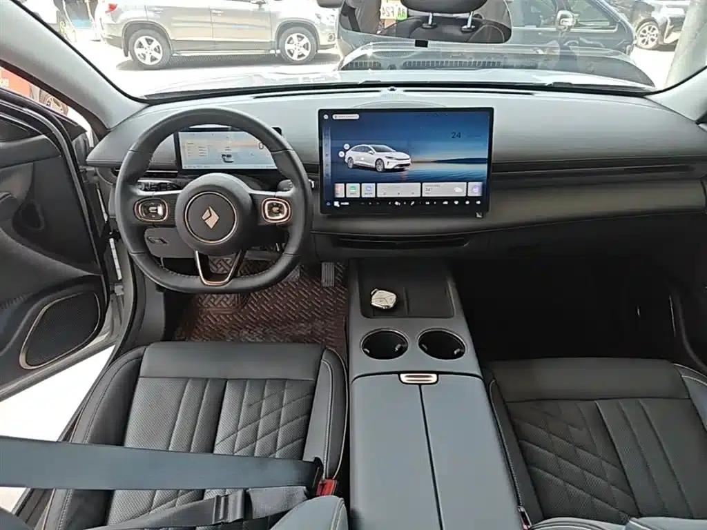 Baojun Enjoy 2025 Plug-in Hybrid 140km/h Luxury Edition — миниатюра 10