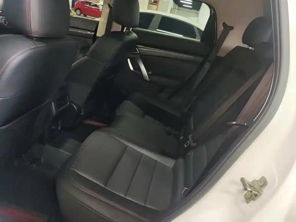 Beijing BJ20 2016 1.5T CVT Luxury Edition — миниатюра 17