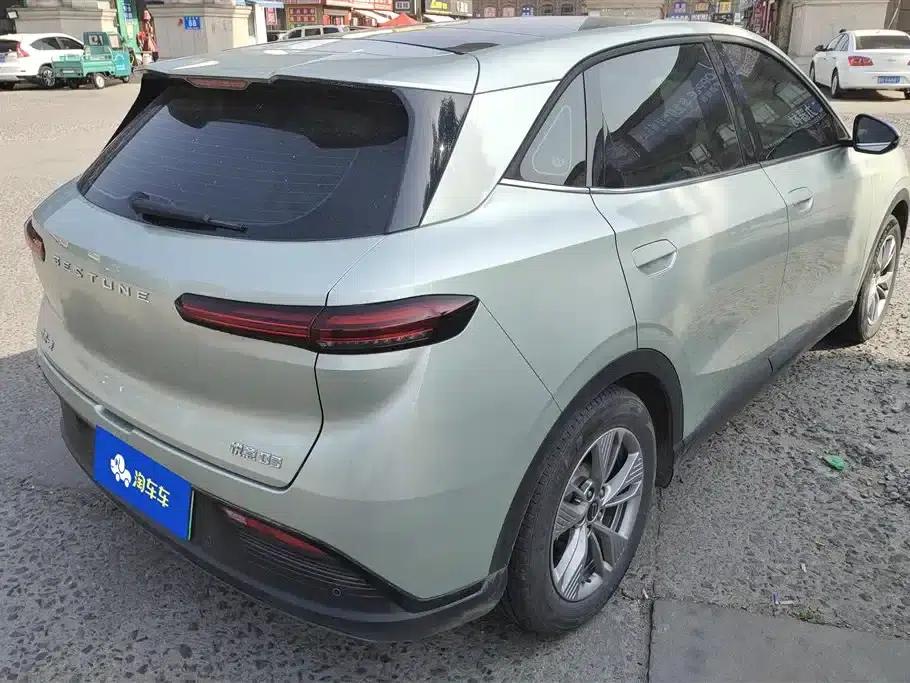 Yueyi 03 2025 Model 565km Enjoy Edition — миниатюра 3