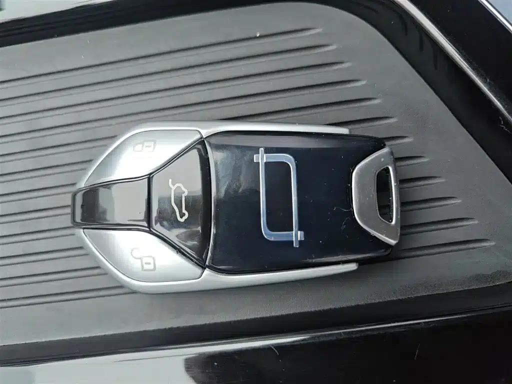 Bestune T90 2023 1.5T DCT Automatic Luxury Edition — миниатюра 9