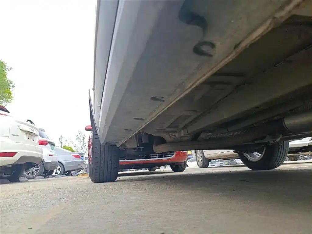 Beijing X3 2019 1.5T CVT Glory Edition — миниатюра 20