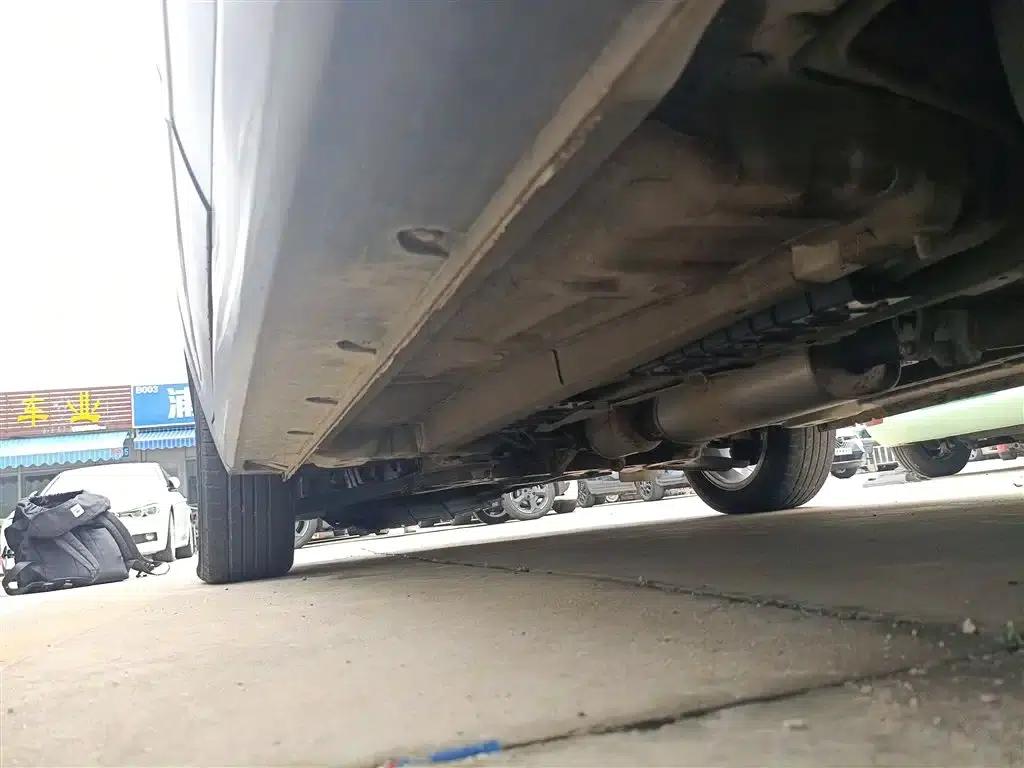 Beijing X3 2019 1.5T CVT Glory Edition — миниатюра 21