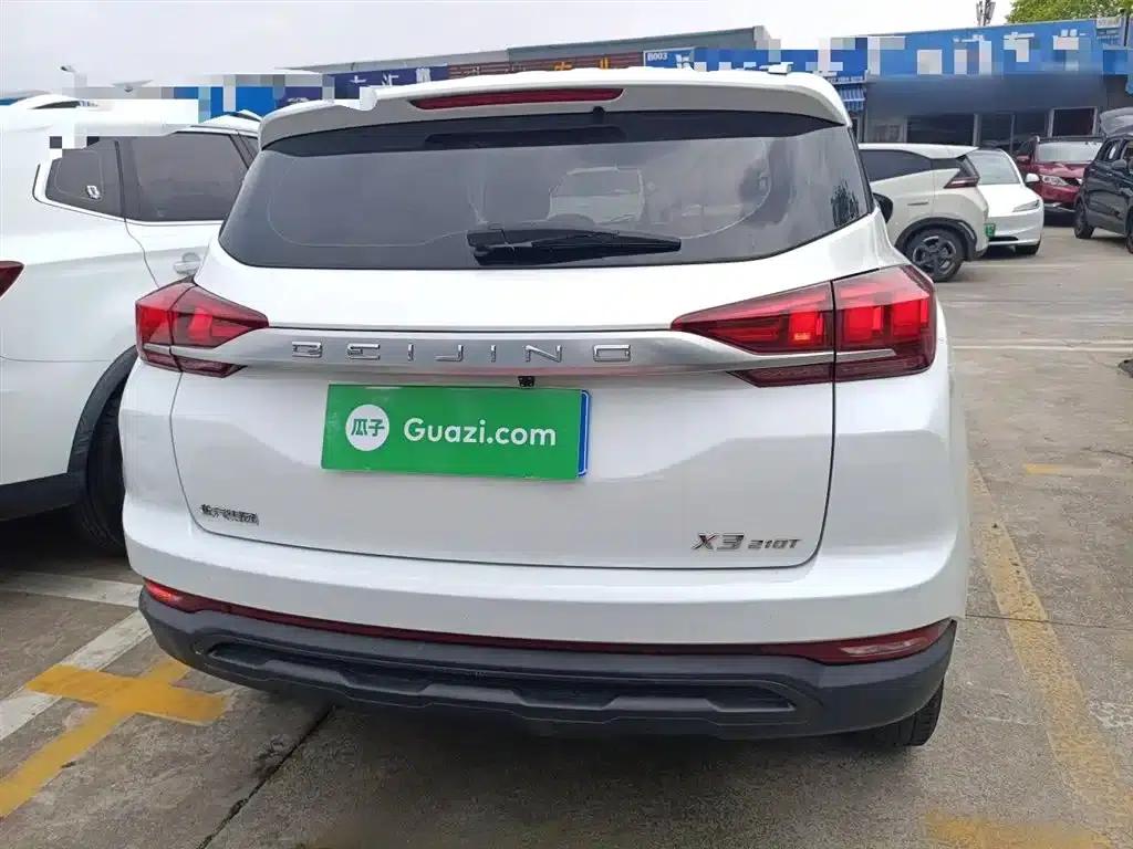Beijing X3 2019 1.5T CVT Glory Edition — миниатюра 6