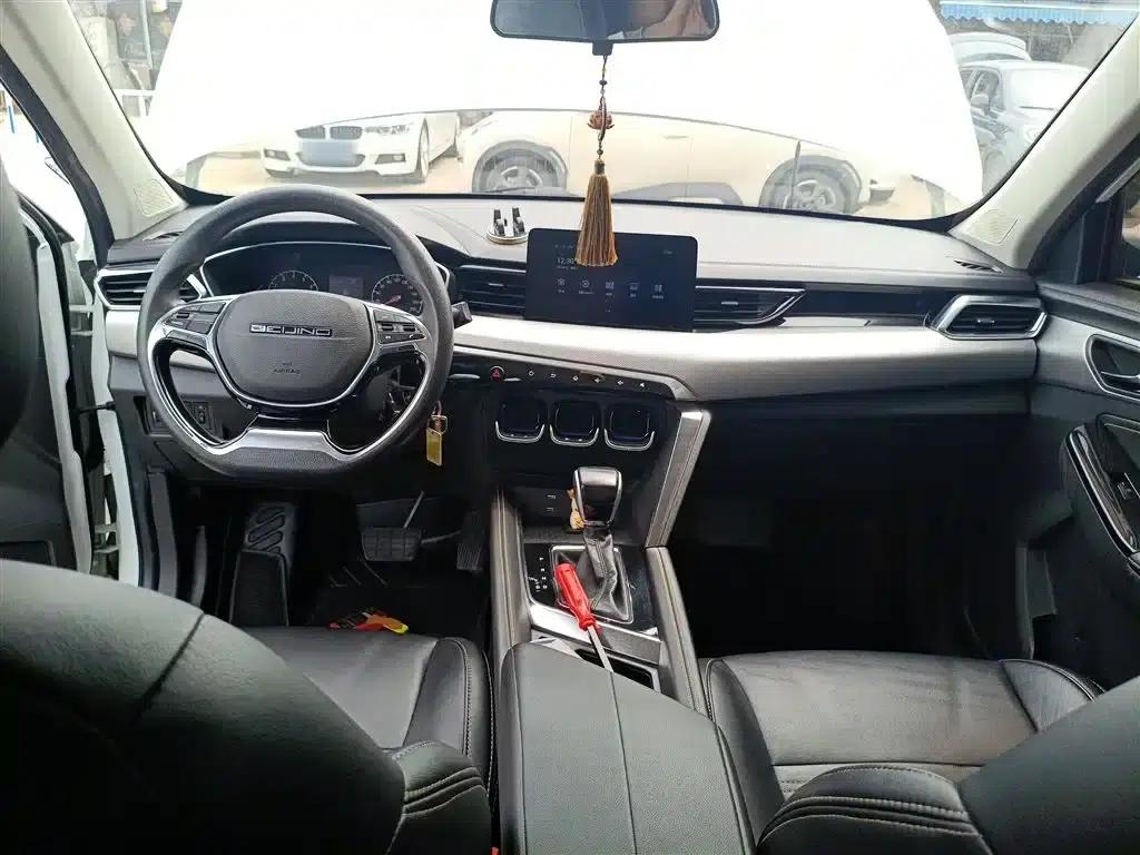 Beijing X3 2019 1.5T CVT Glory Edition — миниатюра 10