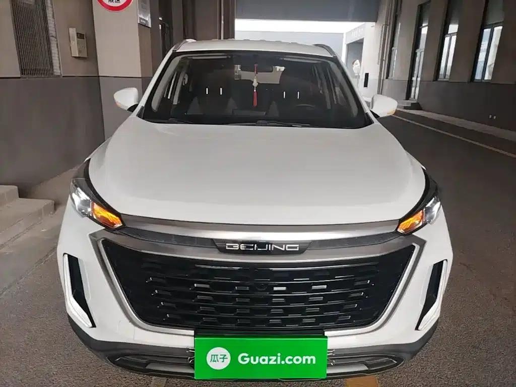 Beijing X3 2019 1.5T Manual Glory Edition — миниатюра 3