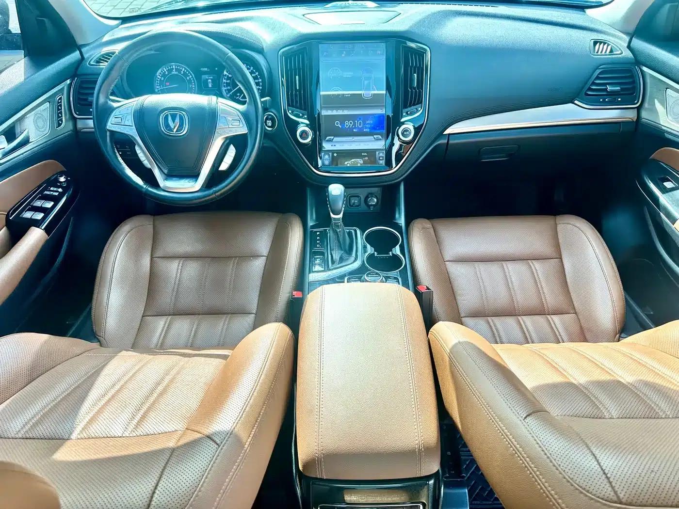 Changan CS95 2017 2.0T AWD Intelligent Supreme Edition — миниатюра 39