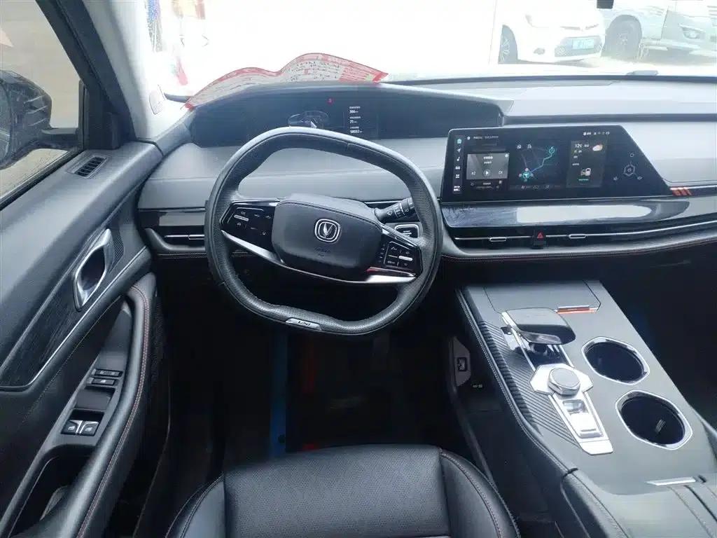 Changan UNI-K Smart Electric iDD 2022 Blue Whale iDD 130km 1.5T Excellent Edition — миниатюра 11