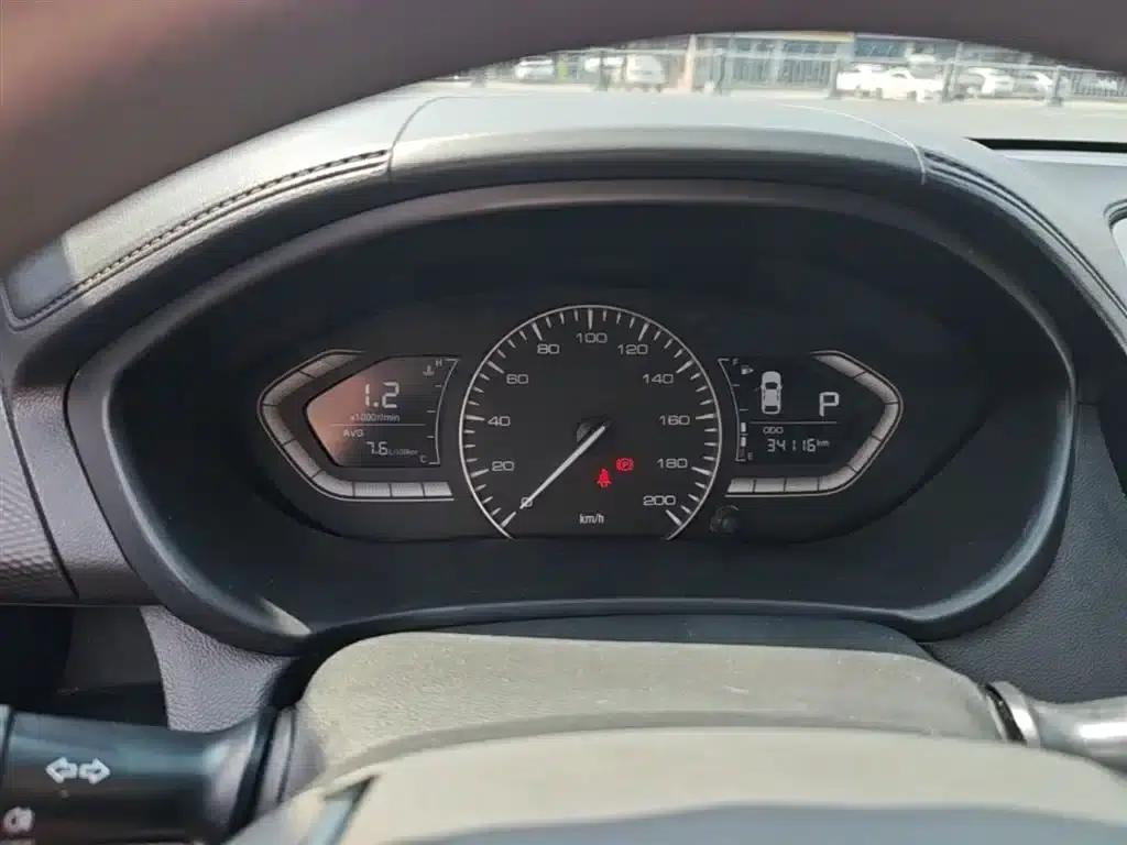 Yuexiang 2019 1.5L DCT Comfort Model (National VI Emission Standard) — миниатюра 12