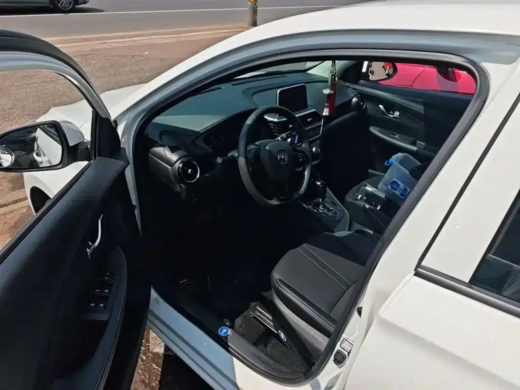 Yuexiang 2019 1.5L DCT Comfort Model (National VI Emission Standard) — миниатюра 16