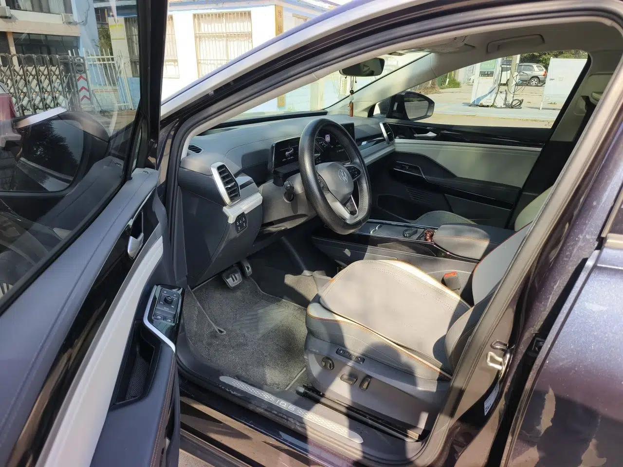 Volkswagen ID.6 CROZZ 2021 Revised Version Long-Range PRO Edition — миниатюра 17