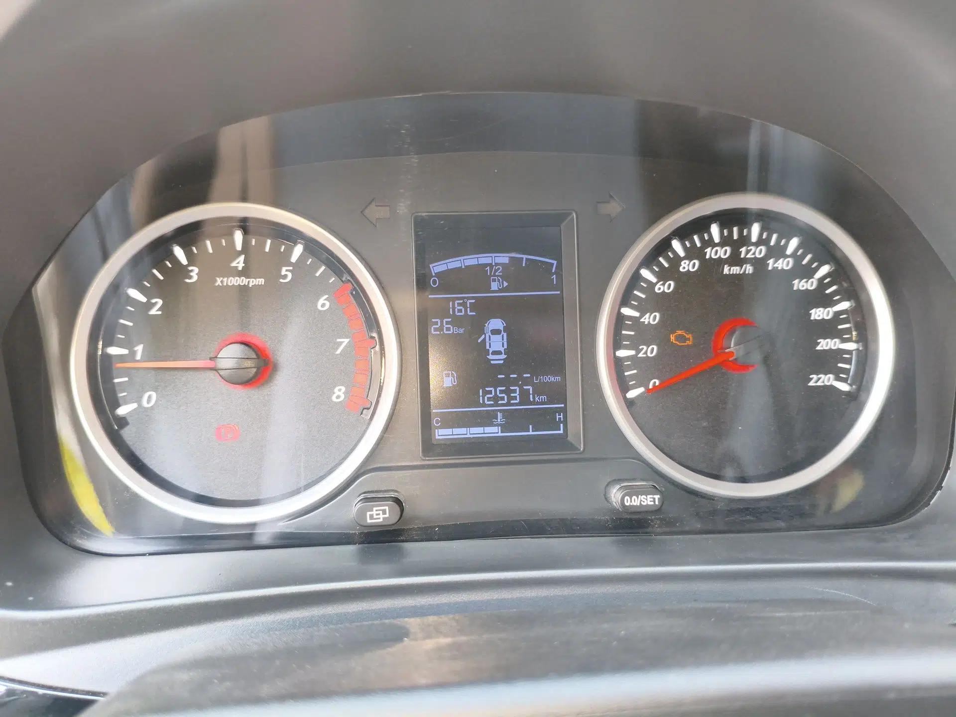 FORTHING SX6 2020 1.6L Manual Comfort Model China VI Standard — миниатюра 12