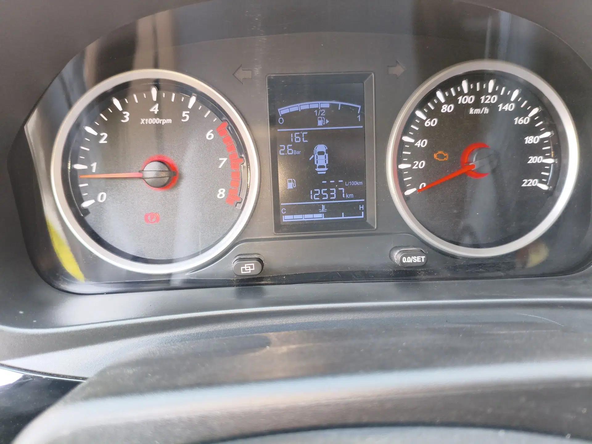 FORTHING SX6 2020 1.6L Manual Comfort Model China VI Standard — миниатюра 13