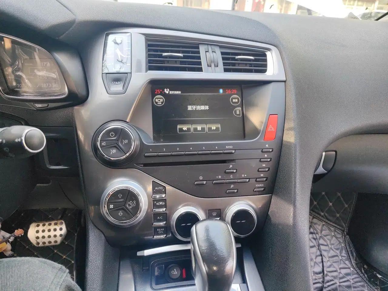 DS 5 2013 1.6T Luxury Edition THP200 — миниатюра 14